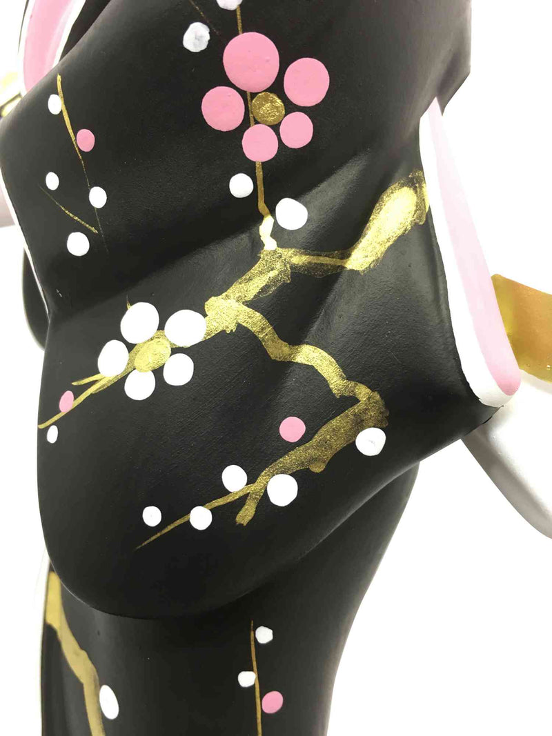 products/hakata_doll_black_geisha_4.jpg